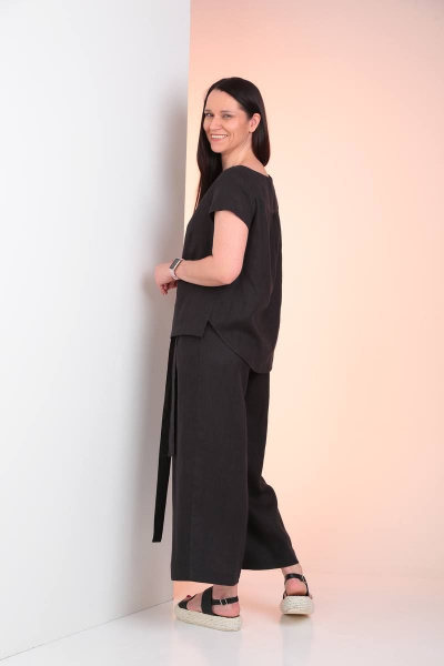 Блуза и кюлоты летний комплект свободного кроя из текстиля Ma Vie М622 черный - фото 4