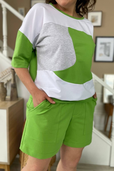 Зеленый трикотажный джемпер с декоративными подрезами Rumoda 2137 Зеленый - фото 6