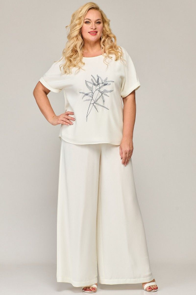 Романтичный летний комплект из шифона: блузка и брюки с вышивкой Angelina & Сo 844 - фото 8