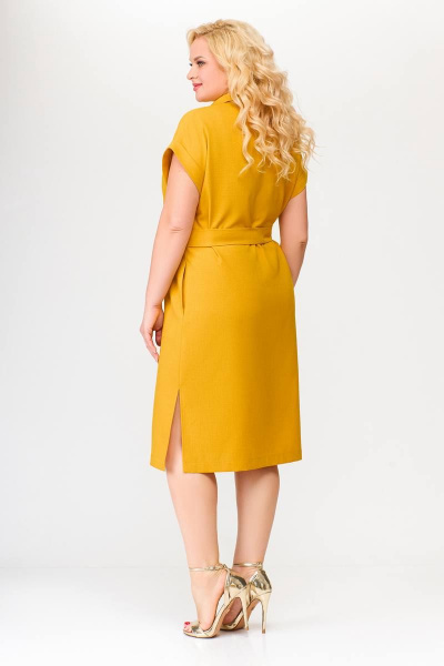 Платье легкое полуприлегающее из текстиля с декоративными пуговицами Swallow 668.4 горчица - фото 5