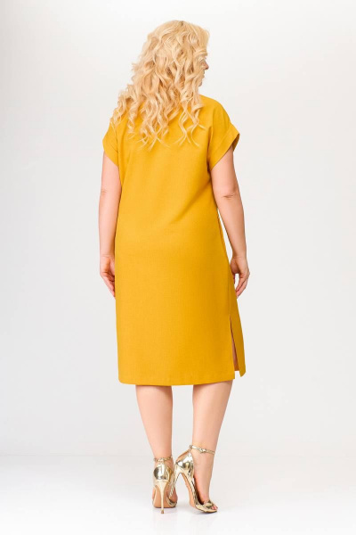 Платье легкое полуприлегающее из текстиля с декоративными пуговицами Swallow 668.4 горчица - фото 9