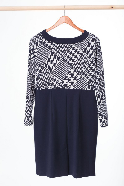 Теплое платье с карманами, съемным поясом и отрезом по линии талии Anelli 107 сине-белый - фото 6