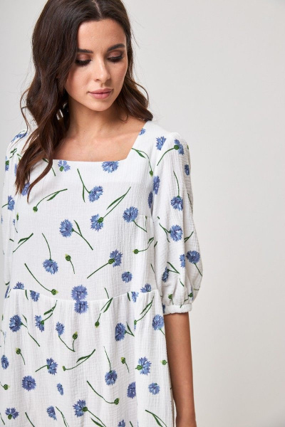 Легкое летнее платье муслиновое с завязками и глубоким вырезом спинки Anelli 1295 васильки - фото 3