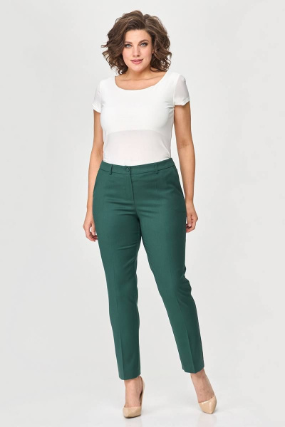 Классические брюки с карманами и ремнем Zlata 4426 зеленый - фото 1