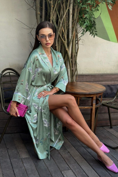 Зеленое платье-кимоно с принтом для повседневной одежды Pavlova 076 оливковый - фото 3