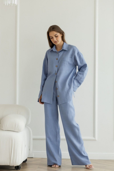 Голубая рубашка из льна с карманами и шлицей Atelero 1057 голубой - фото 1