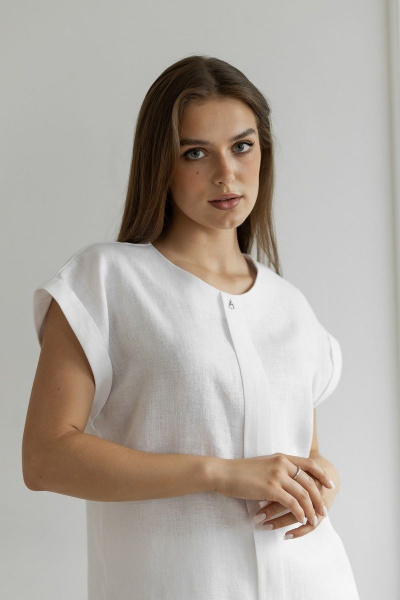 Леновый костюм из брюк и блузы с разрезами Atelero 1075 белый - фото 5