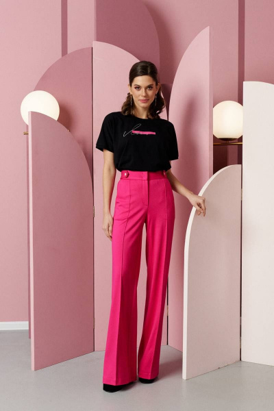 Черная оверсайз футболка из хлопкового трикотажа VIZANTI 9132 черный - фото 1