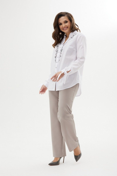 Блуза прямого силуэта из текстиля с флоком и фигурным низом MALI 623-044 белый - фото 2