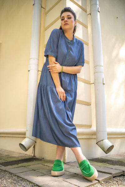 Синее платье футляр с контрастной отстрочкой и пуговицами Andina 816 джинс - фото 10