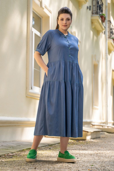 Синее платье футляр с контрастной отстрочкой и пуговицами Andina 816 джинс - фото 1