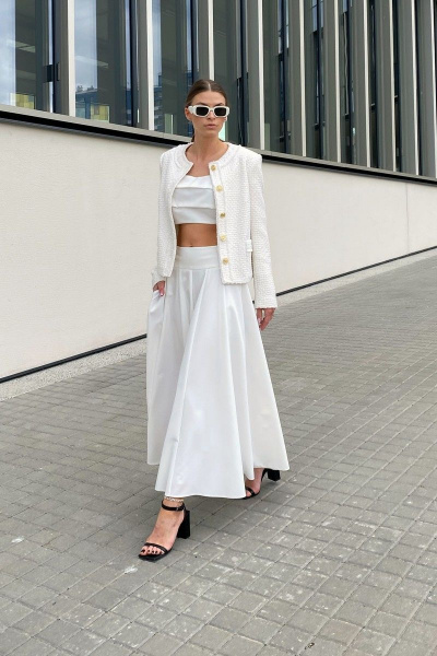 Жакет Шанель из фактурного твида с декоративными пуговицами HELEN BIRCH J014b молочный - фото 10