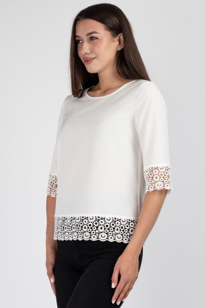 Блуза приталенного силуэта из вискозы и кружева VIZAVI 669 молочный - фото 4