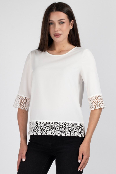 Блуза приталенного силуэта из вискозы и кружева VIZAVI 669 молочный - фото 2