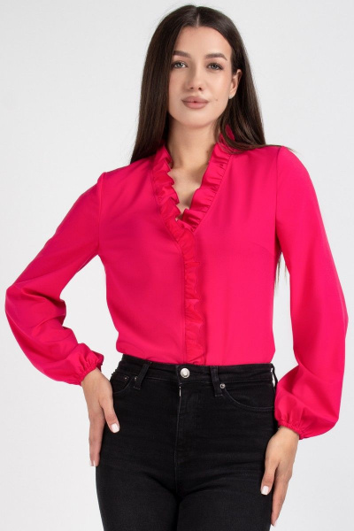 Розовая блуза прямого силуэта с рюшей и вырезом VIZAVI 702 фуксия - фото 2