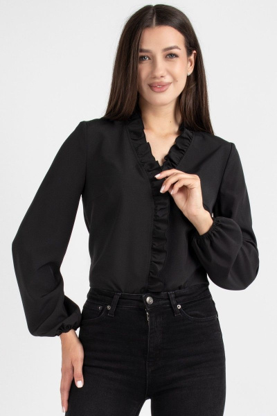 Черная блуза с рюшей и нагрудными выточками VIZAVI 702 черный - фото 2