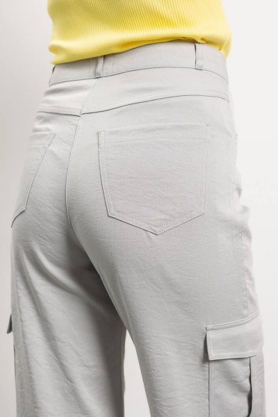 Серые летние брюки-клеш из вискозы с накладными карманами Femme & Devur 90042 1.47F(170) - фото 6