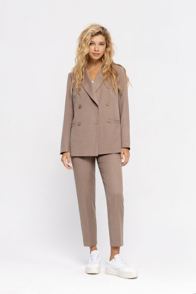 Классический жакет прямого кроя с прорезными карманами PiRS 4639 бежевый - фото 6