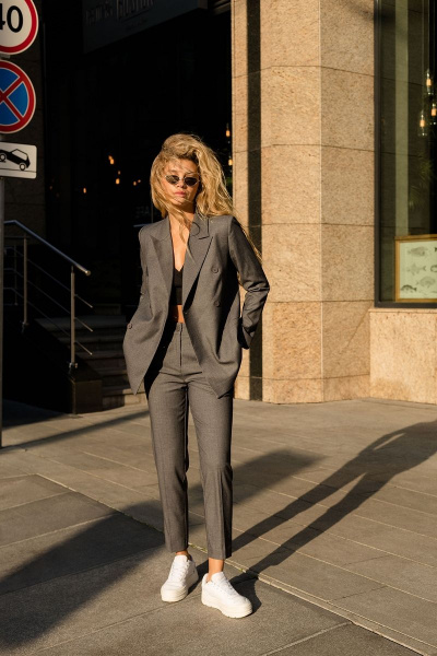 Классические укороченные брюки из вискозы для лета PiRS 4641 серый - фото 8