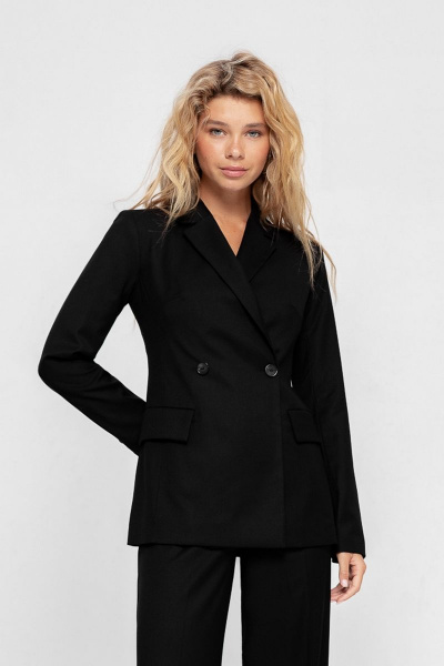 Приталенный жакет с двубортной застежкой на пуговицах PiRS 4658 черный - фото 7