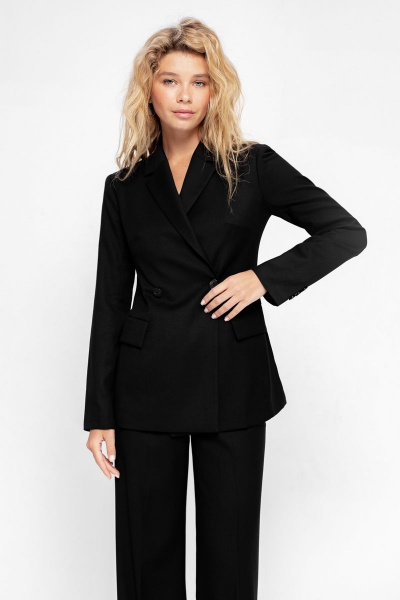 Приталенный жакет с двубортной застежкой на пуговицах PiRS 4658 черный - фото 6