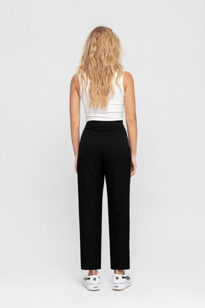 Костюм 2-ка из классического жакета и брюк со складками PiRS 4695 черный - фото 2