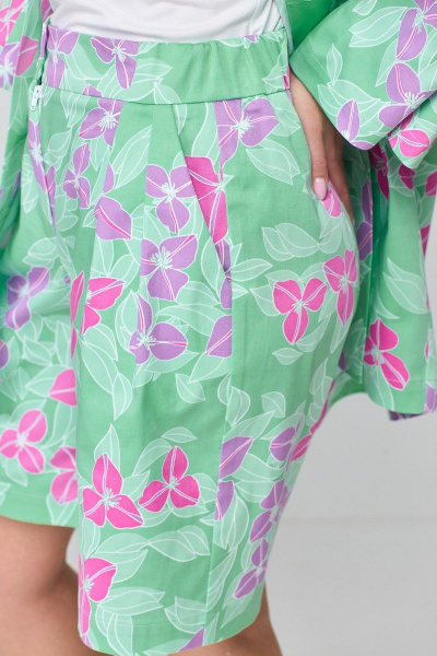 Джинсовые шорты-бермуды с мягкими складками и поясом Angelina & Сo 861 - фото 5