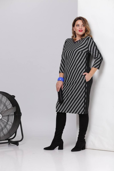 Платье с декором, черное и серое, демисезонное, с рукавом ¾ Viola Style 0881 полоска - фото 2