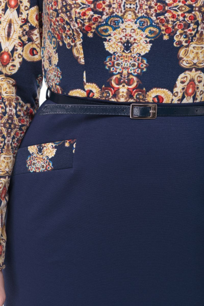 Теплое трикотажное платье с карманами и съемным поясом Anelli 107 сине-желтый - фото 2