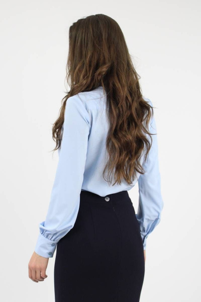 Голубая деловая блуза с воротником-бант и кокеткой VLADOR 500616-1 голубой - фото 3