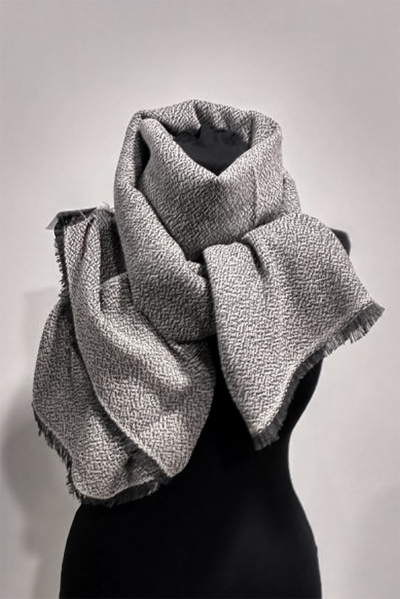 Шаль букле серый зимний из текстиля 75х180 см для стильных образов TrendCorner 9-16-28-239 1474 - фото 1