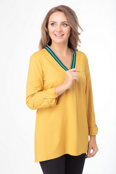 Желтая блузка из мягкой ткани с складкой и V-вырезом Anelli 479 желтый - фото 2