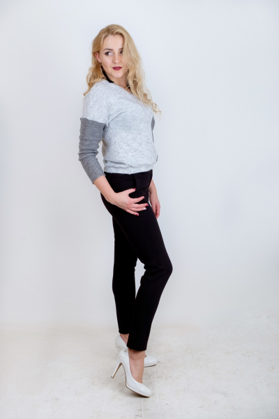 Брюки зауженные к низу с накладными карманами из текстиля Mita ЖМ872 черный - фото 1