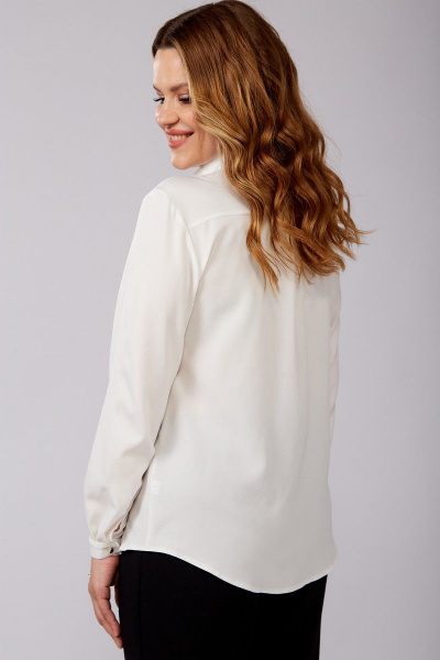Белая классическая блуза из вискозы с длинными рукавами Nika.PL 040131 молочный - фото 2