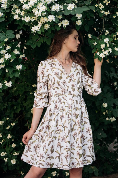 Платье прилегающего силуэта из легкой ткани с бантовым поясом GlasiO 5870 - фото 1