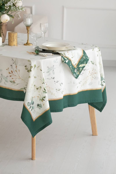 Круглая белая скатерть с изумрудной каймой и золотом 145х185см Listelle 512101 - фото 1