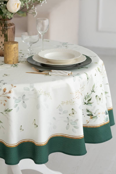 Круглая белая скатерть с изумрудной каймой 170см для стола Listelle 512107 - фото 4