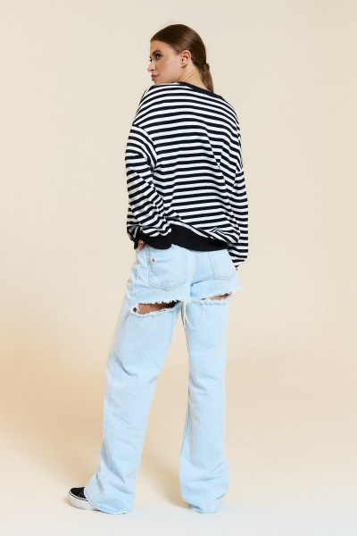 Джемпер женский оверсайз из трикотажа в полоску с длинным рукавом DILIA 0758 - фото 4