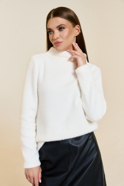 Джемпер женский из трикотажного полотна с укороченным рукавом и стойкой DILIA 0763 кремовый - фото 3