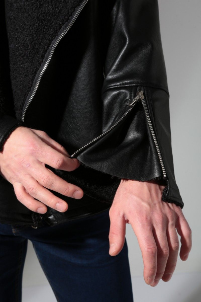 Дубленка мужская короткая из экокожи с карманами Celentano 3014.1 черный - фото 12