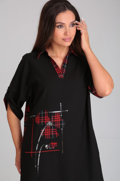 Летнее вискозное платье с воротником и вышивкой пайетками Michel chic 2134 черный-красный - фото 3