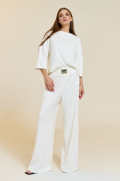Костюм женский из трикотажа: брюки палаццо и джемпер DILIA 0769 кремовый - фото 1