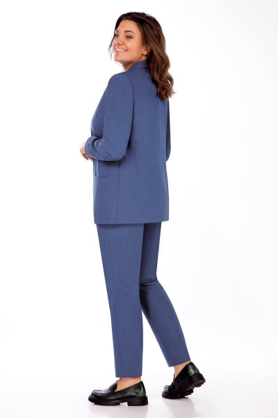 Демисезонный синий костюм блейзер, брюки и блуза для офиса Ольга Стиль С-774 джинс - фото 2