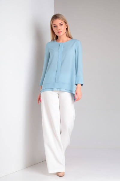 Брючный костюм с стильной спинкой и шифоновой блузкой DOGGI 2904 молочный+голубой - фото 4