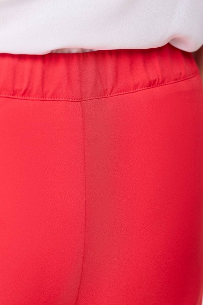 Деловой костюм 2-ка жакет и брюки из костюмной ткани Swallow 676 коралл - фото 17