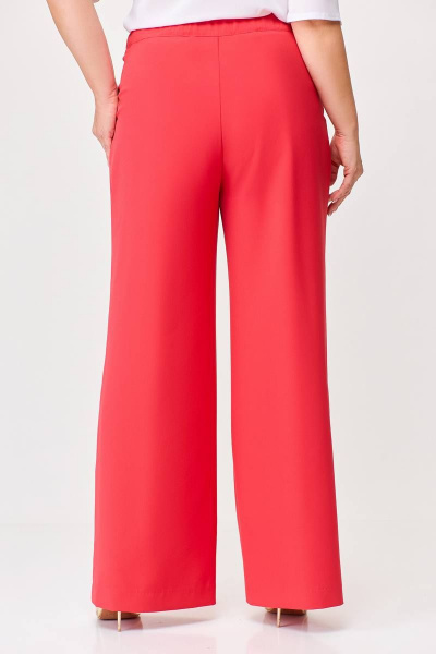 Деловой костюм 2-ка жакет и брюки из костюмной ткани Swallow 676 коралл - фото 16