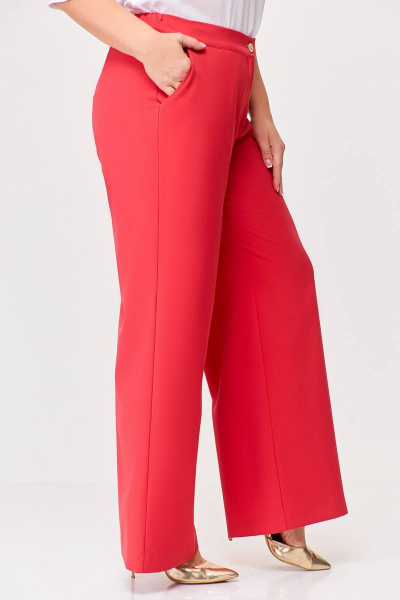 Деловой костюм 2-ка жакет и брюки из костюмной ткани Swallow 676 коралл - фото 15