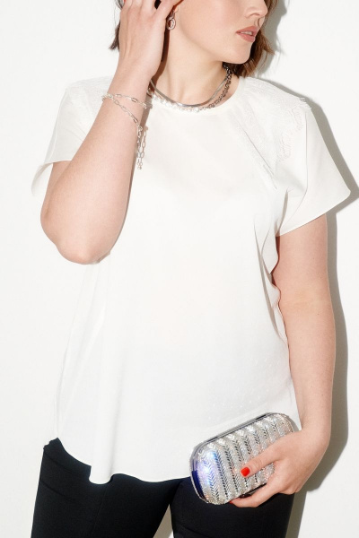 Белая демисезонная блуза свободного кроя BURVIN 8907-51 - фото 1