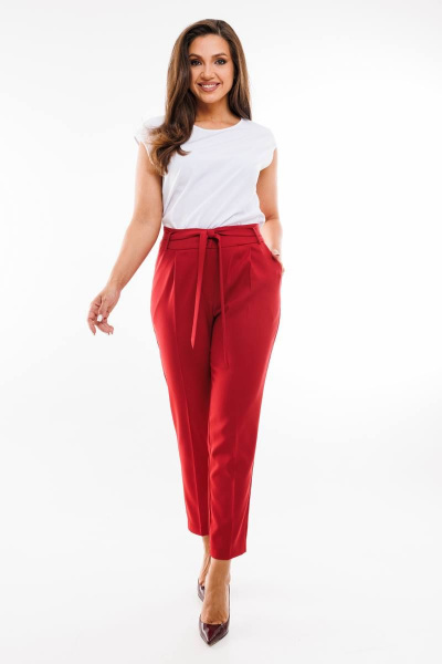 Демисезонный костюм 3-ка с жакетом и зауженными брюками SandyNa 130558 темно-красный - фото 14