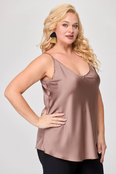 Элегантное платье из текстиля с высоким разрезом и поясом Avenue 0317 капучино - фото 2